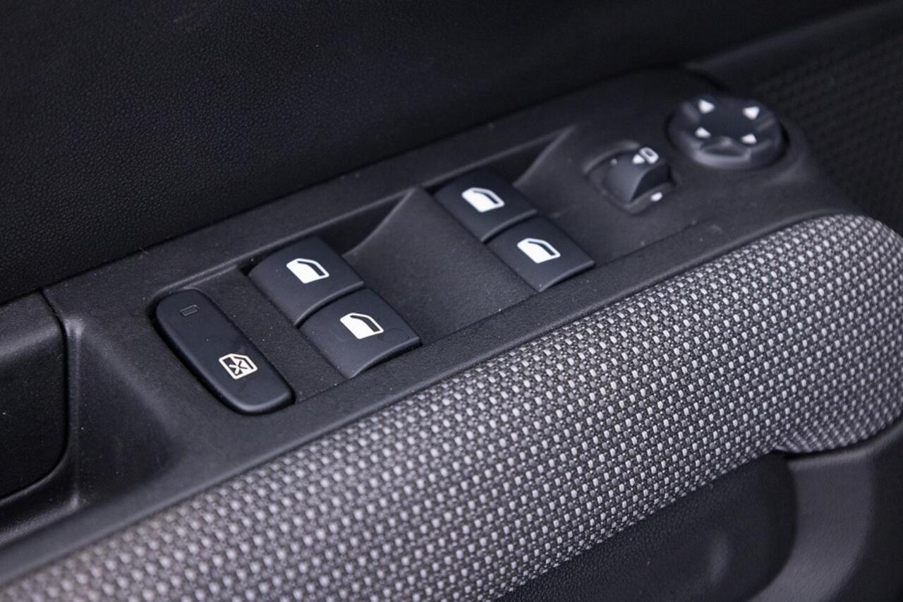 Citroen C3 Aircross 1.2 PureTech S&S Shine ? 1e Eigenaar