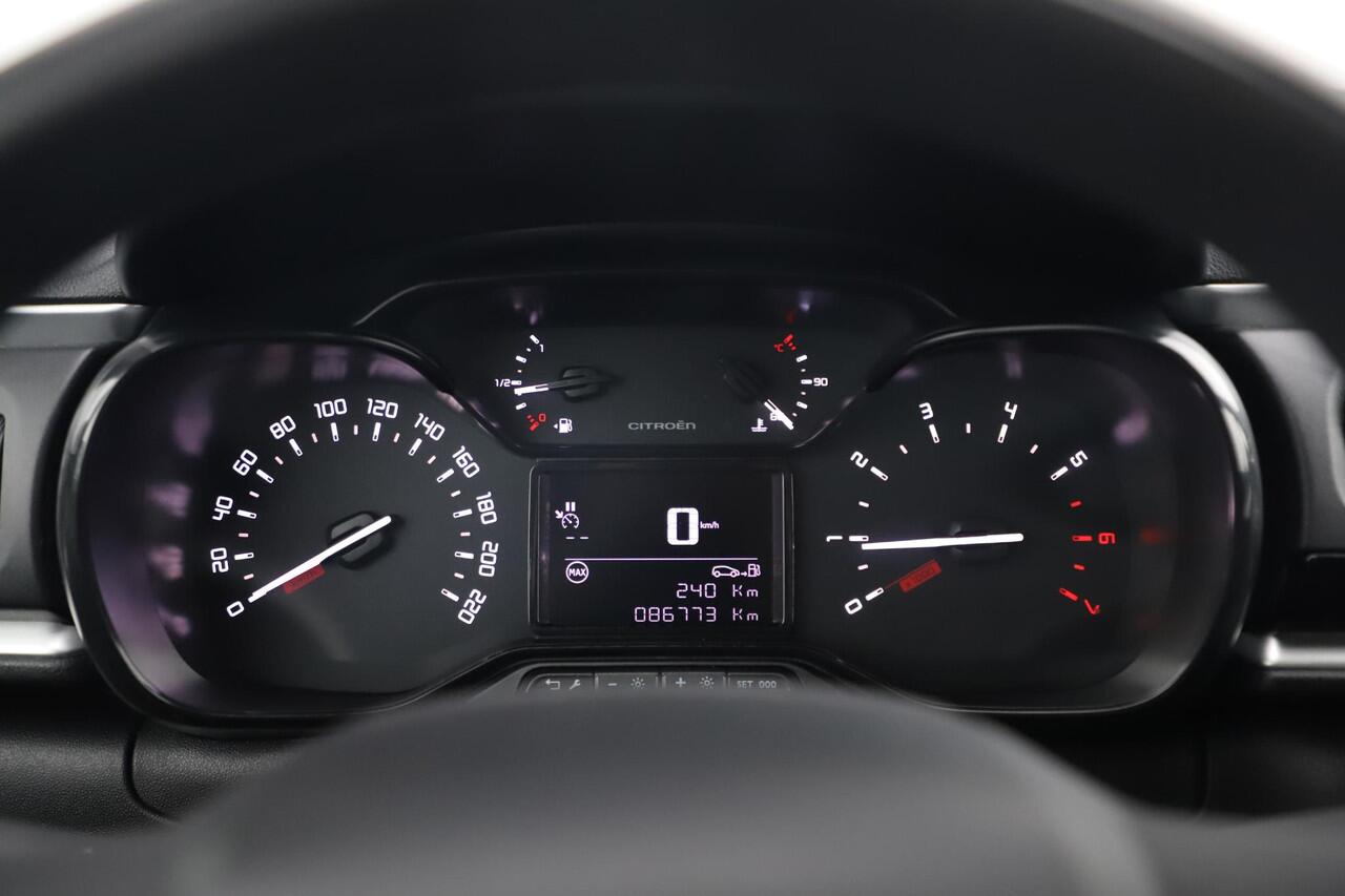 Citroen C3 1.2 PureTech Feel Carplay Android Navigatie Climate Cruise Control Rijstrooksensor Parkeersensor All-season banden!