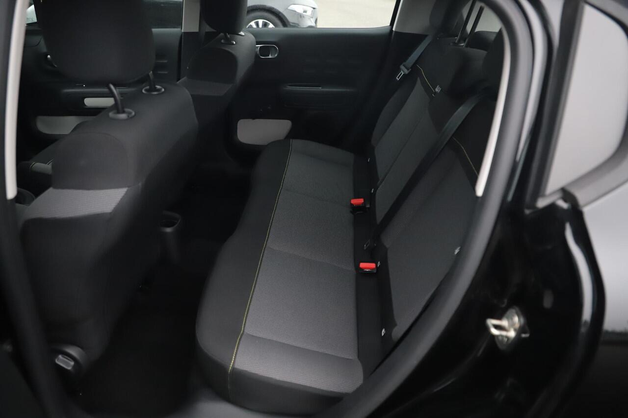 Citroen C3 1.2 PureTech Feel Carplay Android Navigatie Climate Cruise Control Rijstrooksensor Parkeersensor All-season banden!