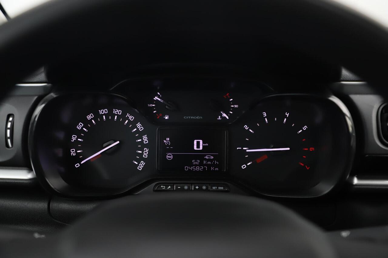 Citroen C3 1.2 PureTech Feel Carplay Android Navigatie Climate Cruise Control Rijstrooksensor Parkeersensor All-season banden!