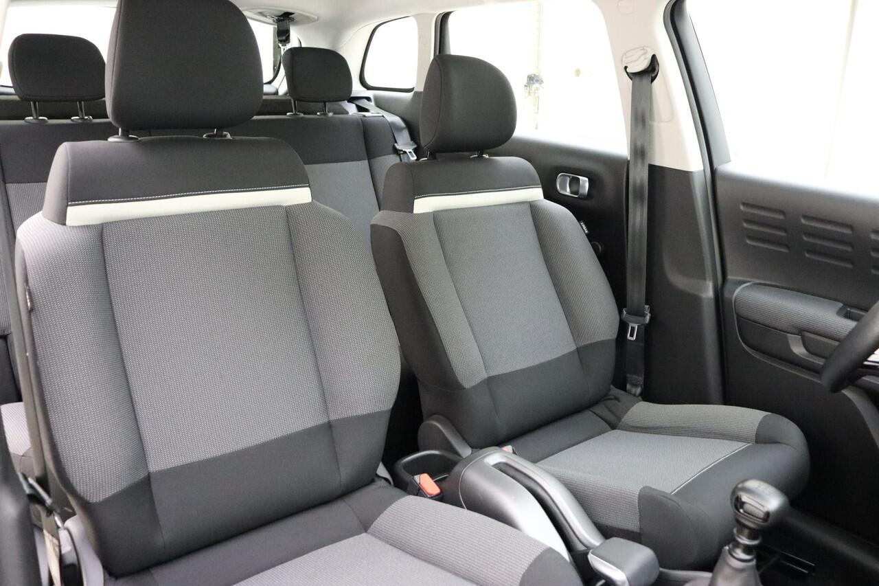 Citroen C3 Aircross 1.2 PureTech S&S Feel 110 PK | Navigatie | Airco | Cruise control | Extra getint glas | Dakrails | Hoge instap | Trekhaak