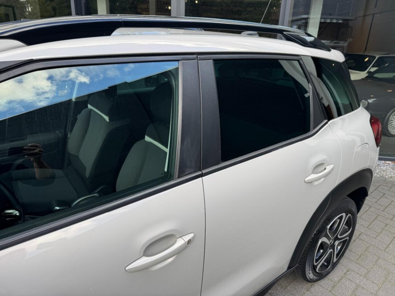 Citroen C3 1.2T 110pk FEEL,Clima,Cruise,Carplay,Lane Ass.,PDC,1e Eig