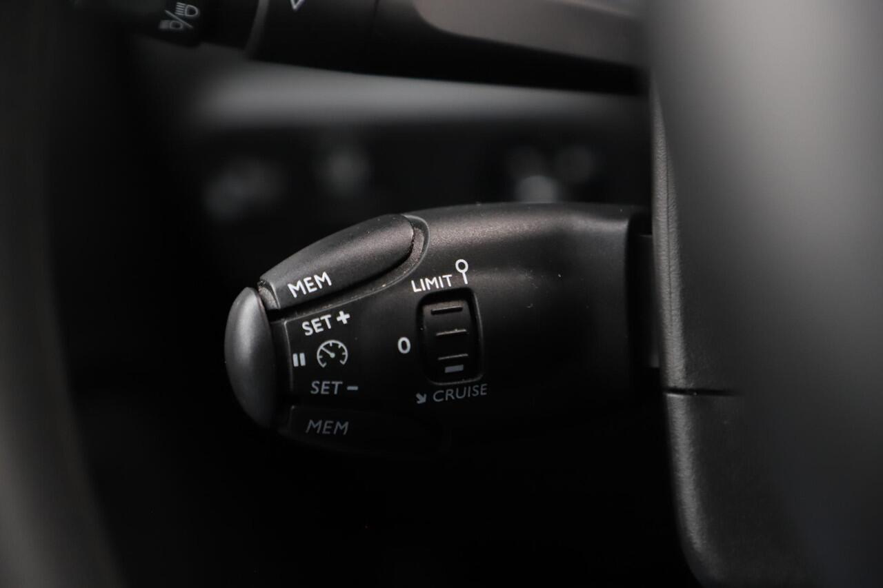 Citroen C3 1.2 PureTech Feel Carplay Android Navigatie Climate Cruise Control Rijstrooksensor Parkeersensor