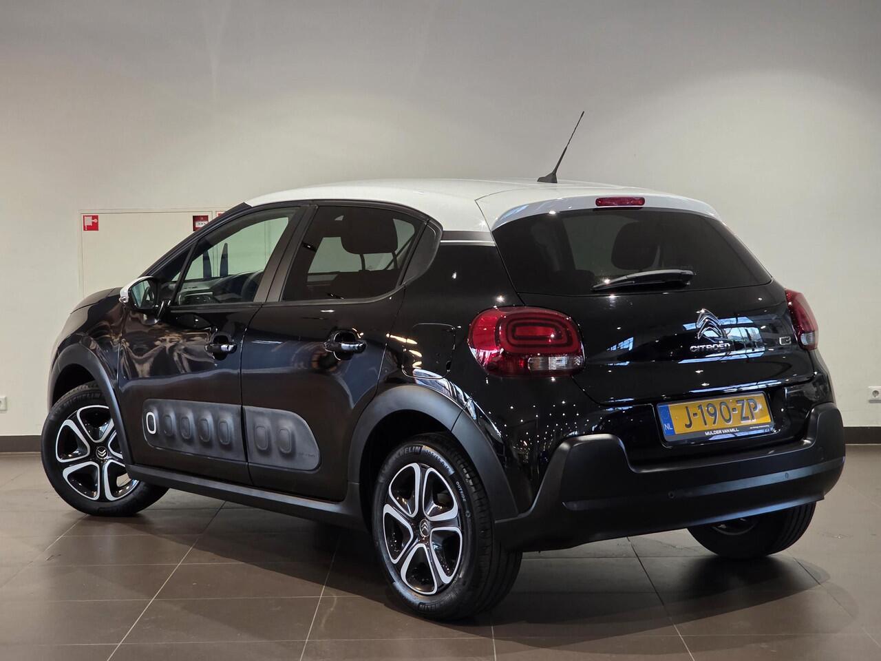 Citroen C3 Feel Edition 1.2 82pk | TWO-TONE! | APPLE CARPLAY / ANDROID AUTO | PARKEERSENSOREN | ISOFIX | EXTRA GETINTE RAMEN |