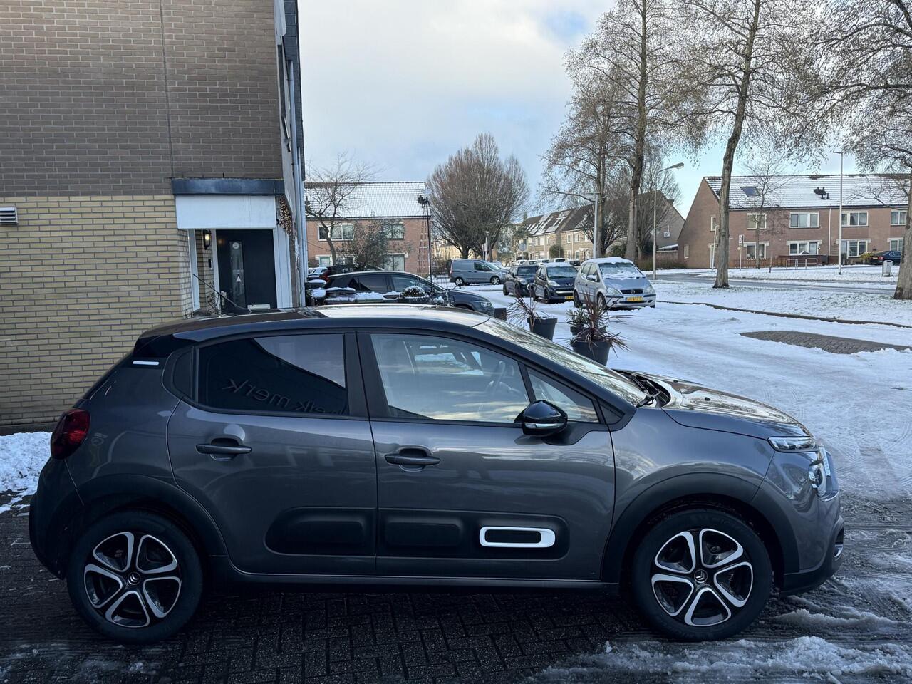 Citroen C3 1.2 PureTech Feel / Airco clima/ Cruise/ Navigatie/ Apple carplay/ PCD/ LED