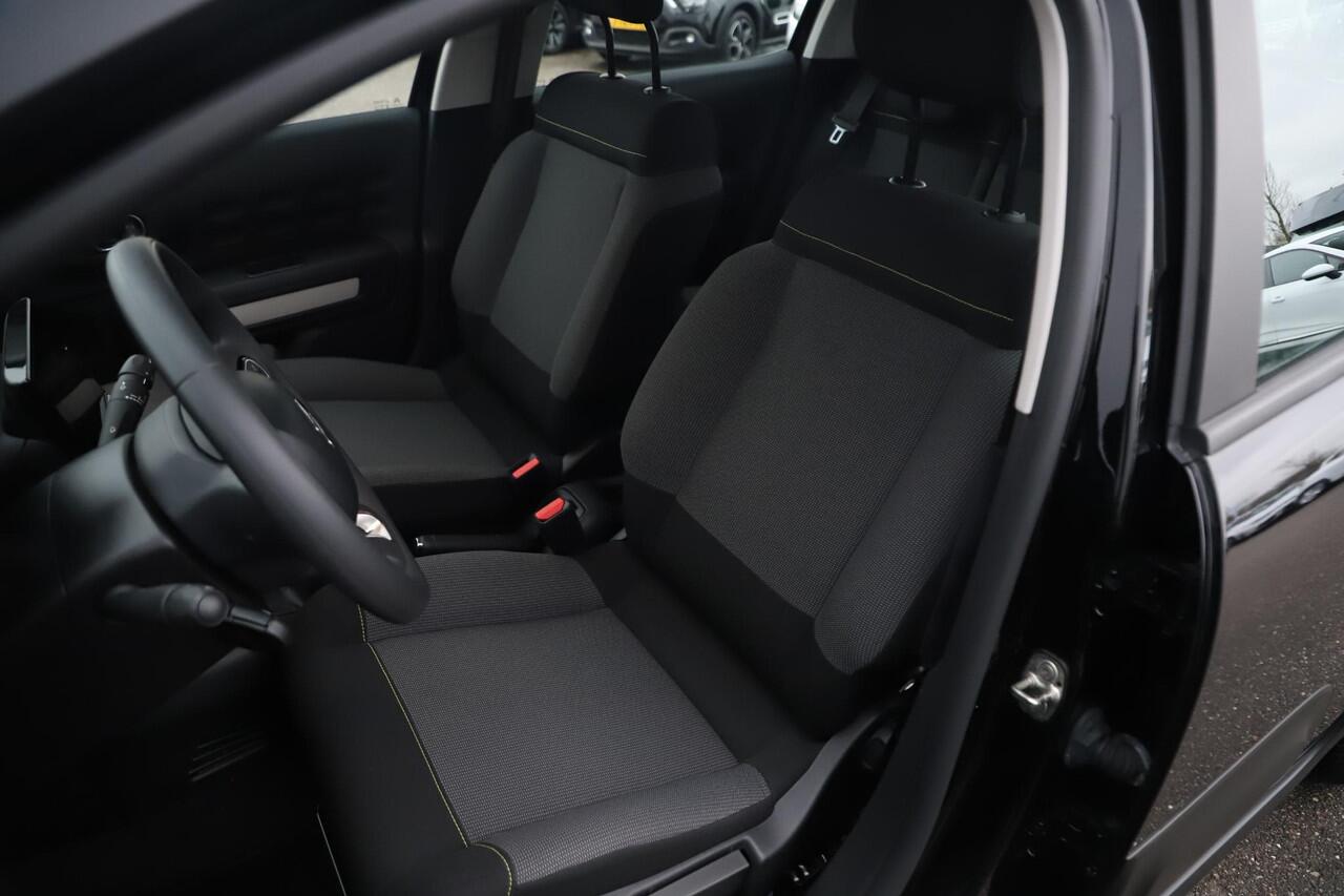 Citroen C3 1.2 PureTech Feel Navigatie Carplay Android Climate Cruise Control Rijstrooksensor Parkeersensor All-season banden!