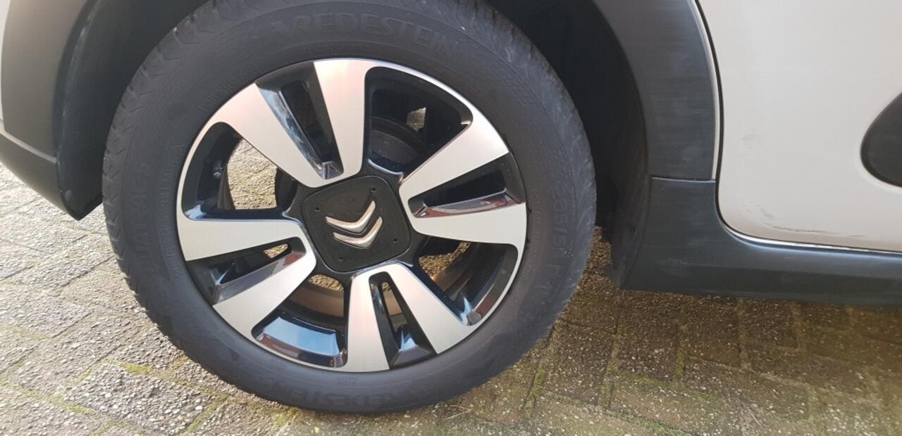 Citroen C3 1.2 PT C-Series