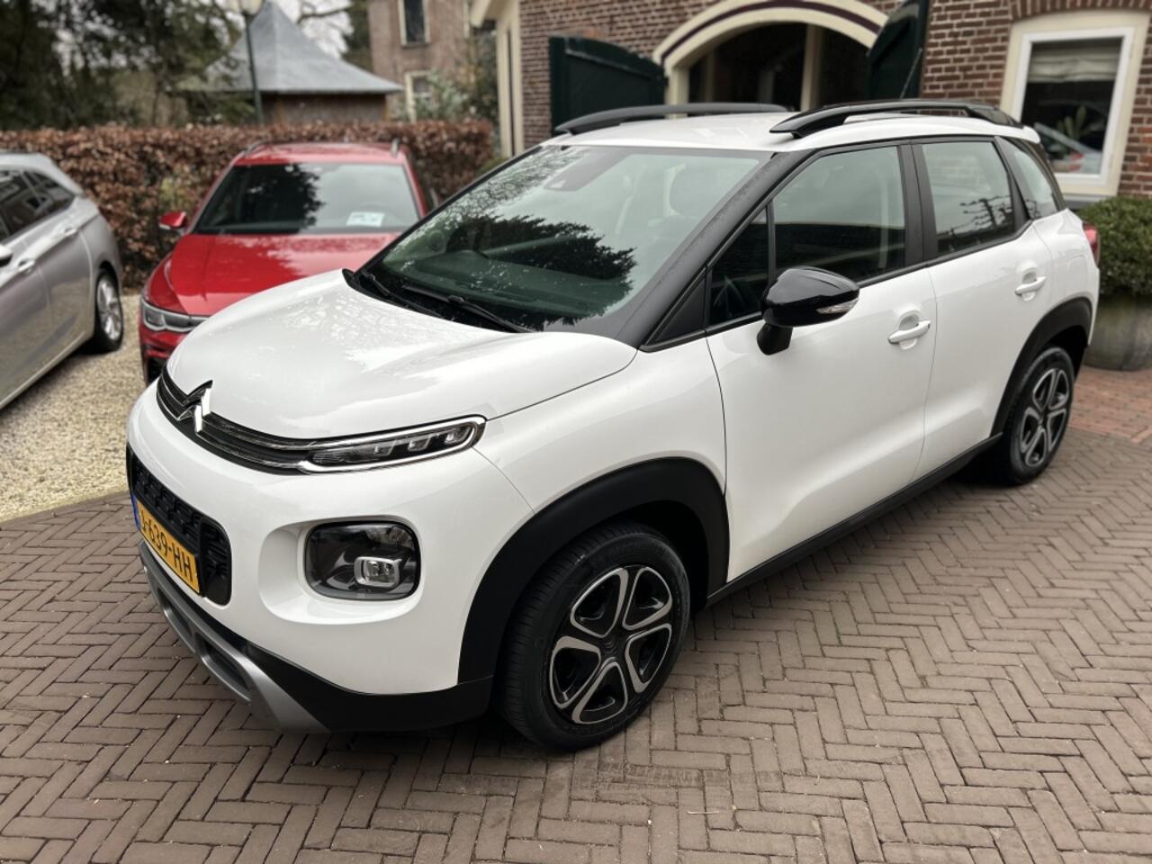 Citroen C3 Aircross 1.2 110pk Feel Navi, Carplay, PDC, Clima