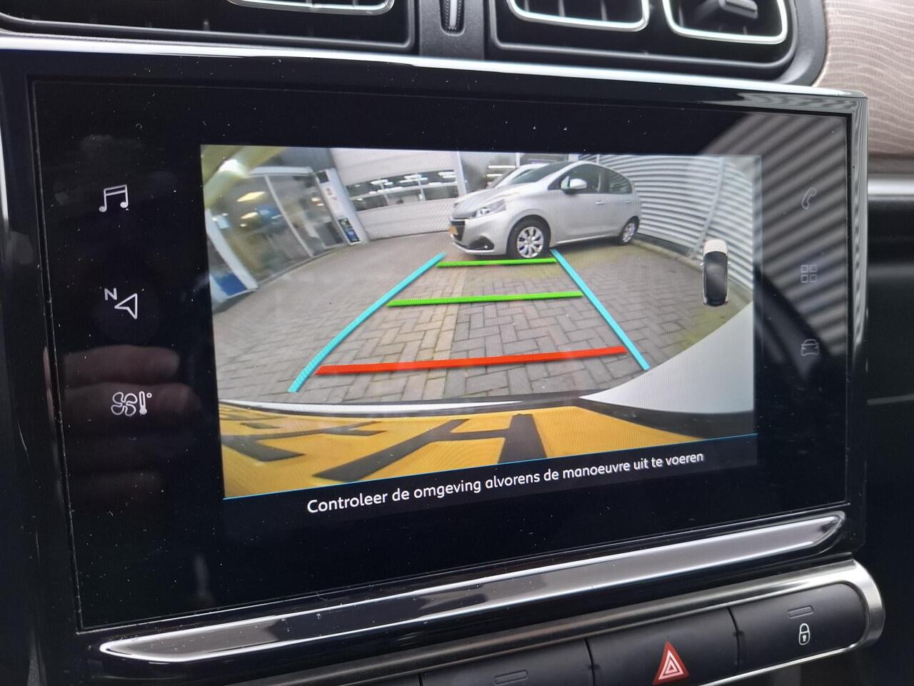 Citroen C3 1.2 Shine Clima/Nav/Cam/LMV