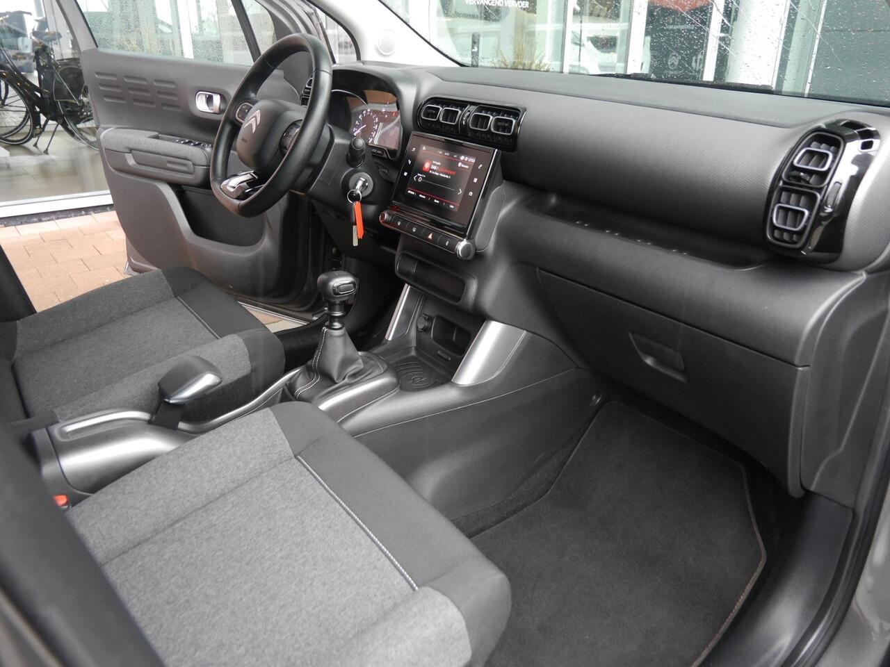 Citroen C3 Aircross 1.2 PureTech S&S C-Series | 110PK | Navigatie | Cruise control | Climate control | Lichtmetalen velgen | Parkeersensoren achter | Dealer onderhouden