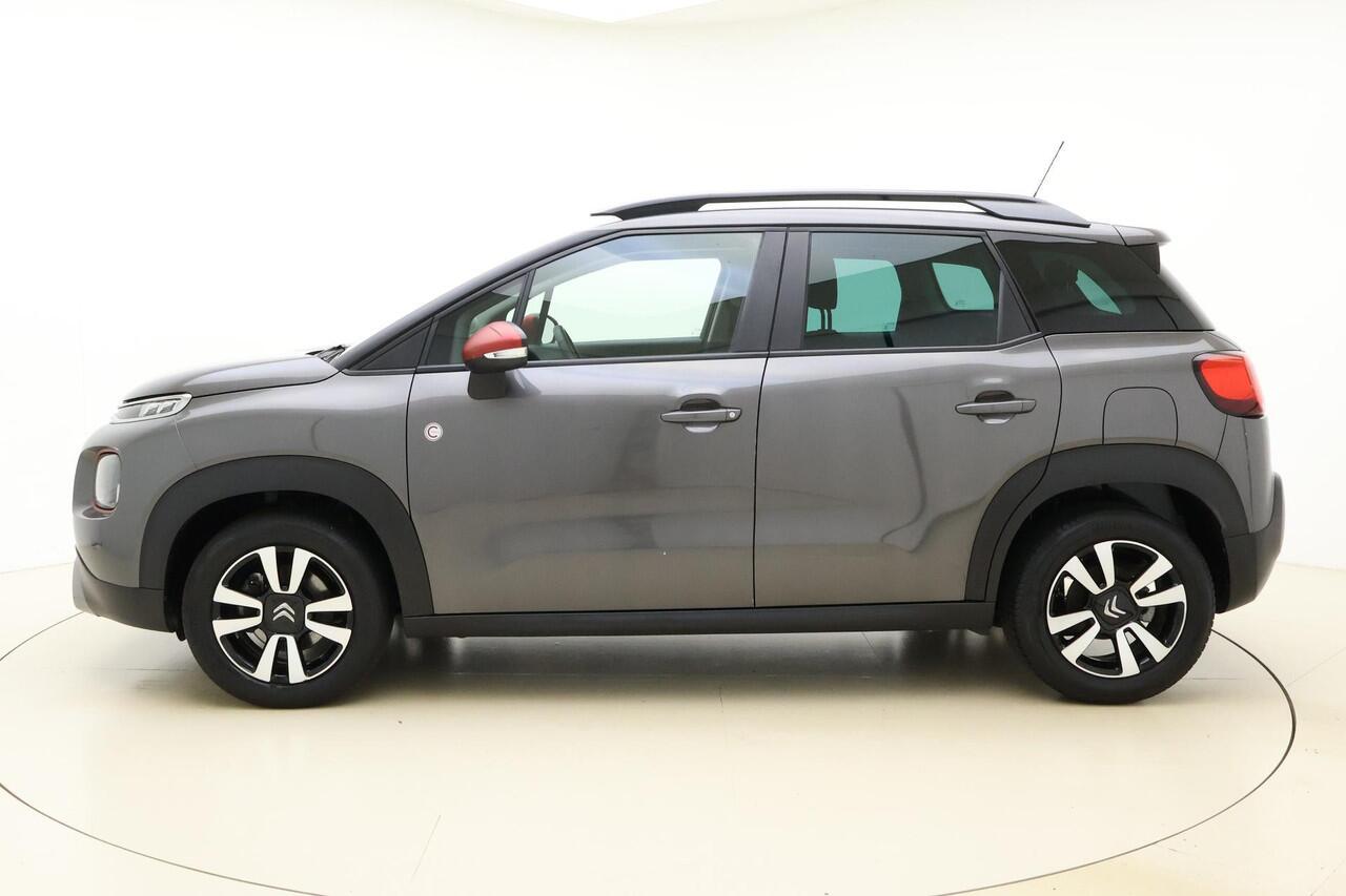 Citroen C3 Aircross 1.2 PureTech C-Series 110 PK | Navigatie | Climate control | Trekhaak | Parkeersensoren | Getint glas | Hoge instap | Dakrails | Cruise control