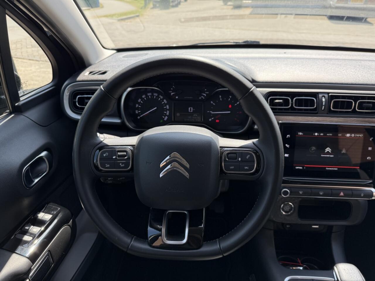 Citroen C3 C3 1.2 PureTech 110 Shine Pack Stop&Start(EURO 6d)