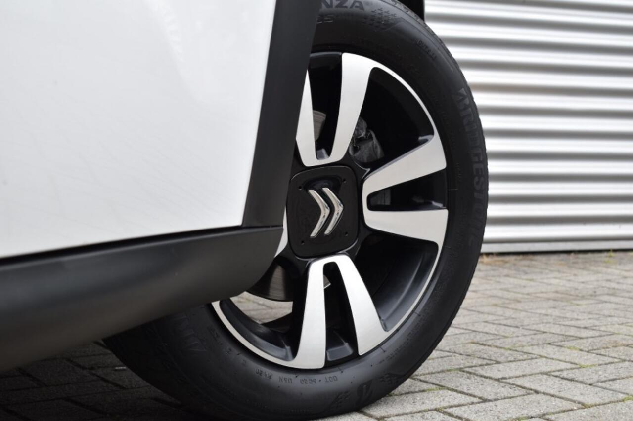 Citroen C3 1.2 PT C-SERIES / NAVI / CONNECTED APPS / PDC