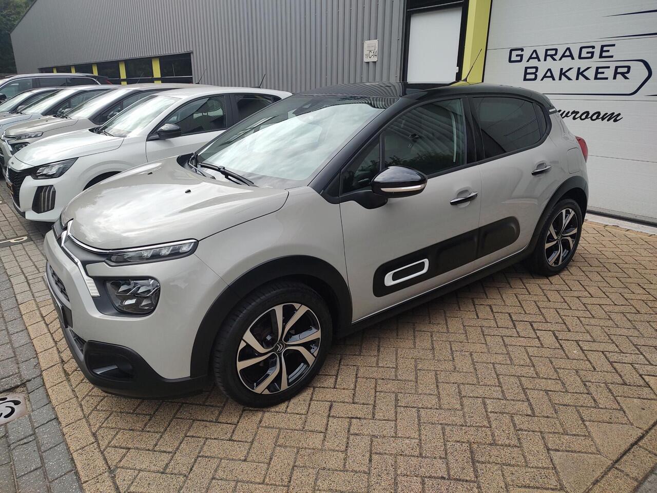 Citroen C3 1.2 PureTech Shine Exclusive Camera Navi-Carplay Luxe Bekleding Bi-tone Cruise-Control