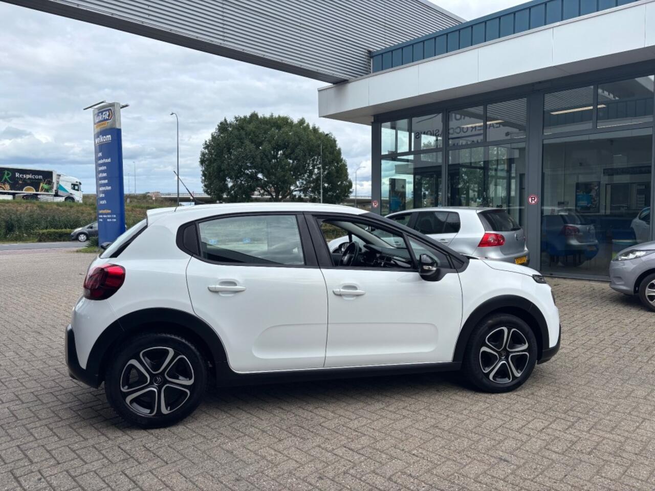 Citroen C3 1.2 PT FEEL CONNECT NAVI AIRCO CRUISE,