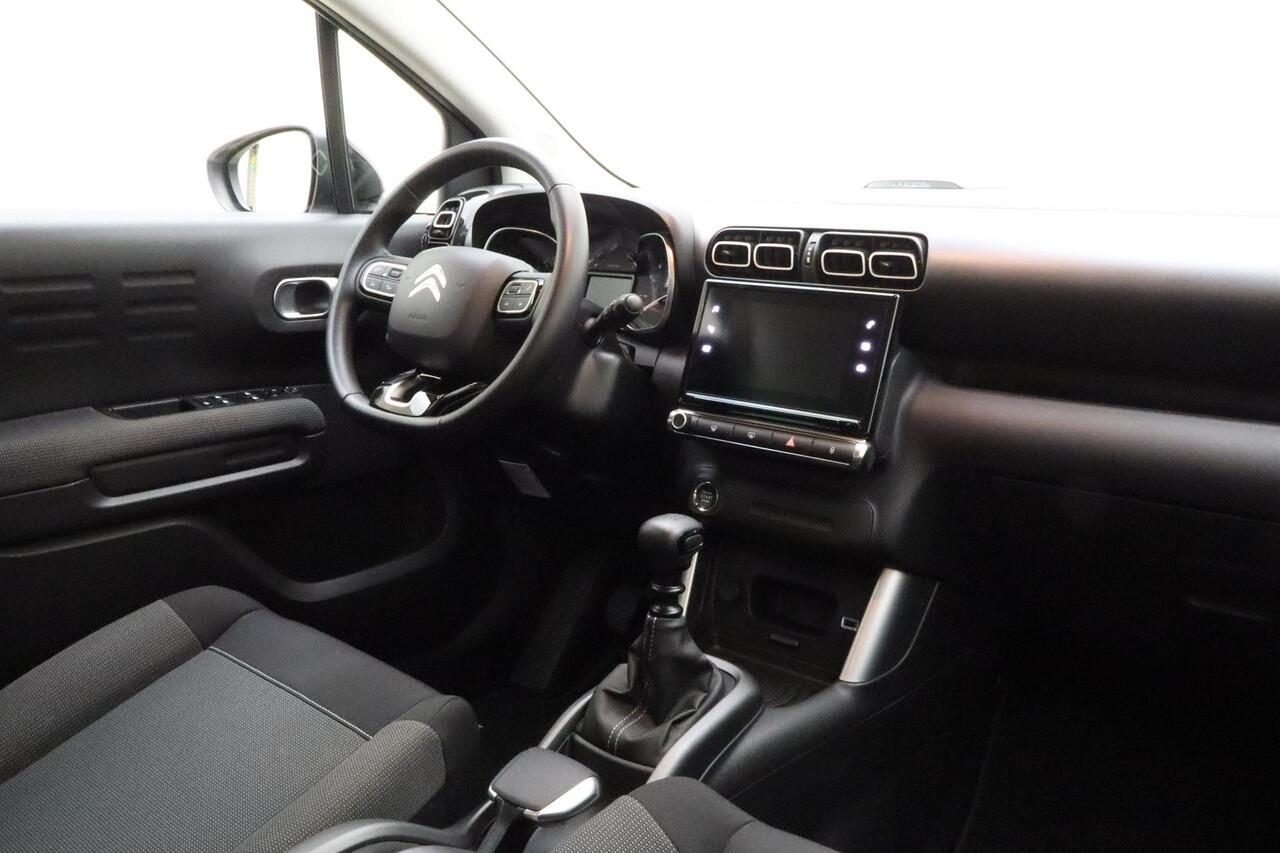 Citroen C3 Aircross 1.2 PureTech S&S Shine 110 Pk | Navigatie | Cruise Control | Keyless Start | Draadloos Telefoonlader