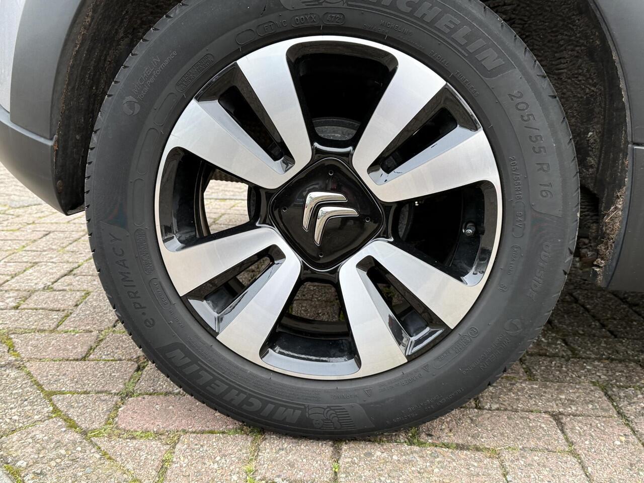 Citroen C3 C-Series | ALL-IN RIJKLAAR | Luxe bekleding | Navi | Airco | Apple CarPlay