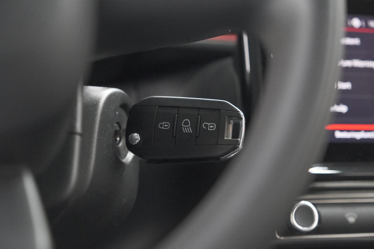 Citroen C3 PureTech 82 C-Series | Parkeersensoren | Navigatie | Climate Control | Apple Carplay