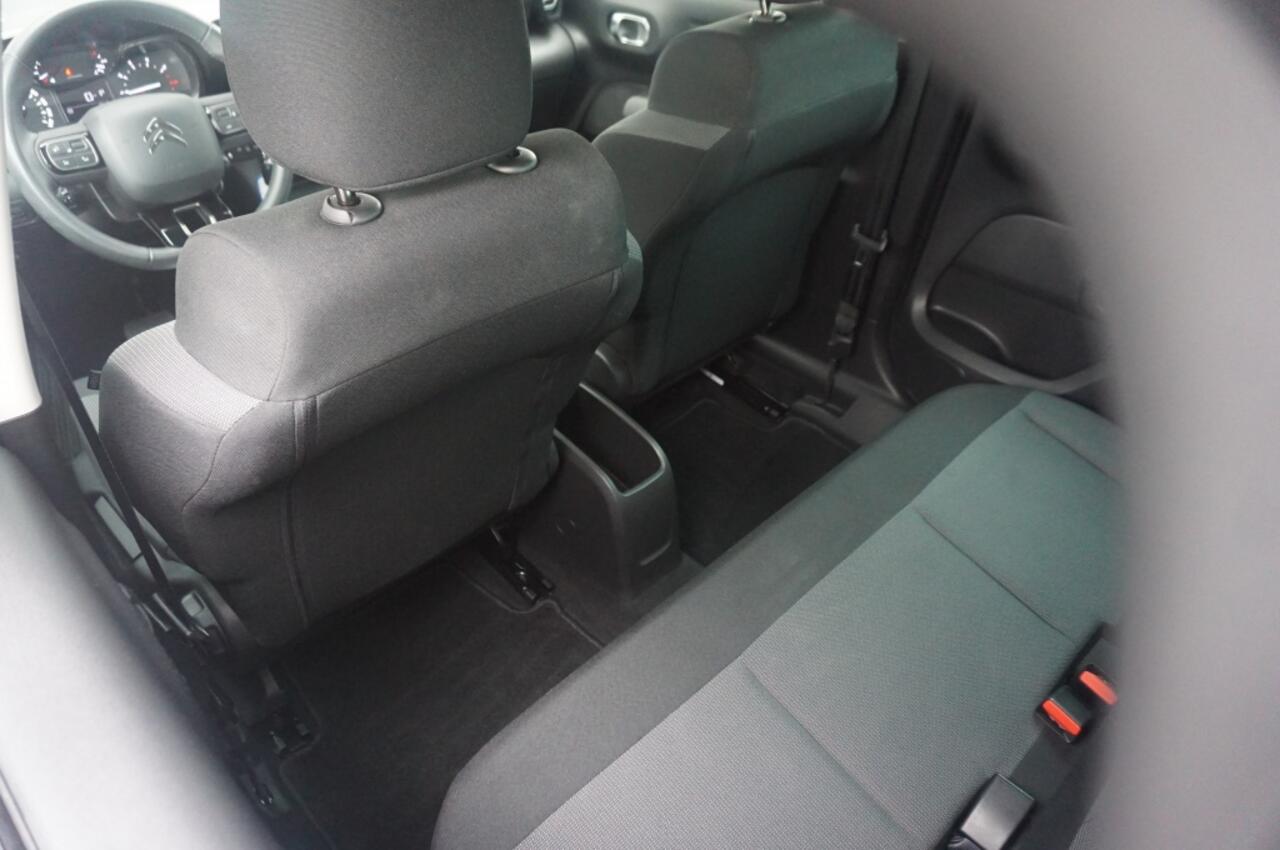 Citroen C3 130PK Shine AUTOMAAT CARPLAY | NAVI | PARK.SENS | CRUISE | CLIMA