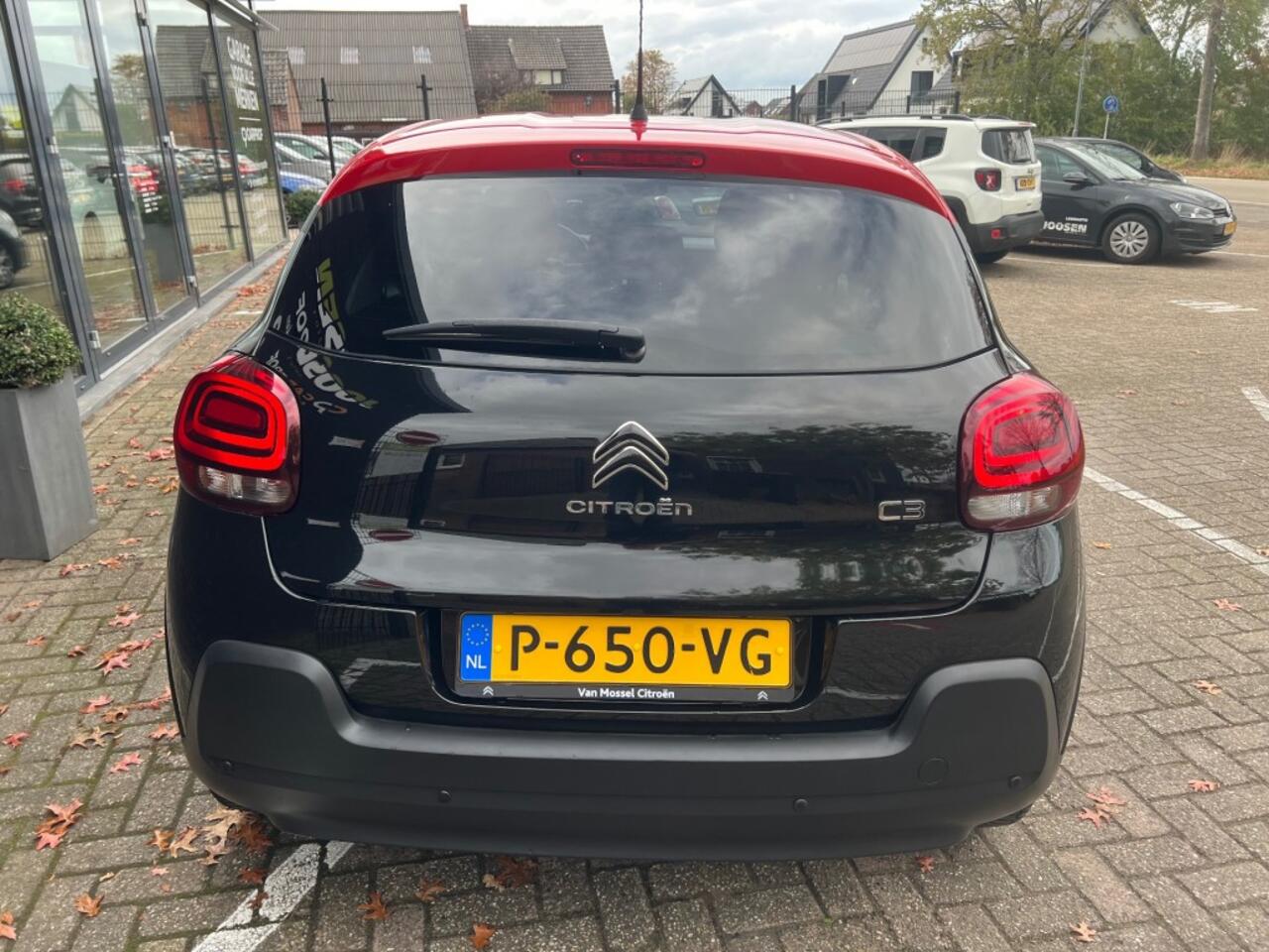 Citroen C3 1.2 PT SHINE