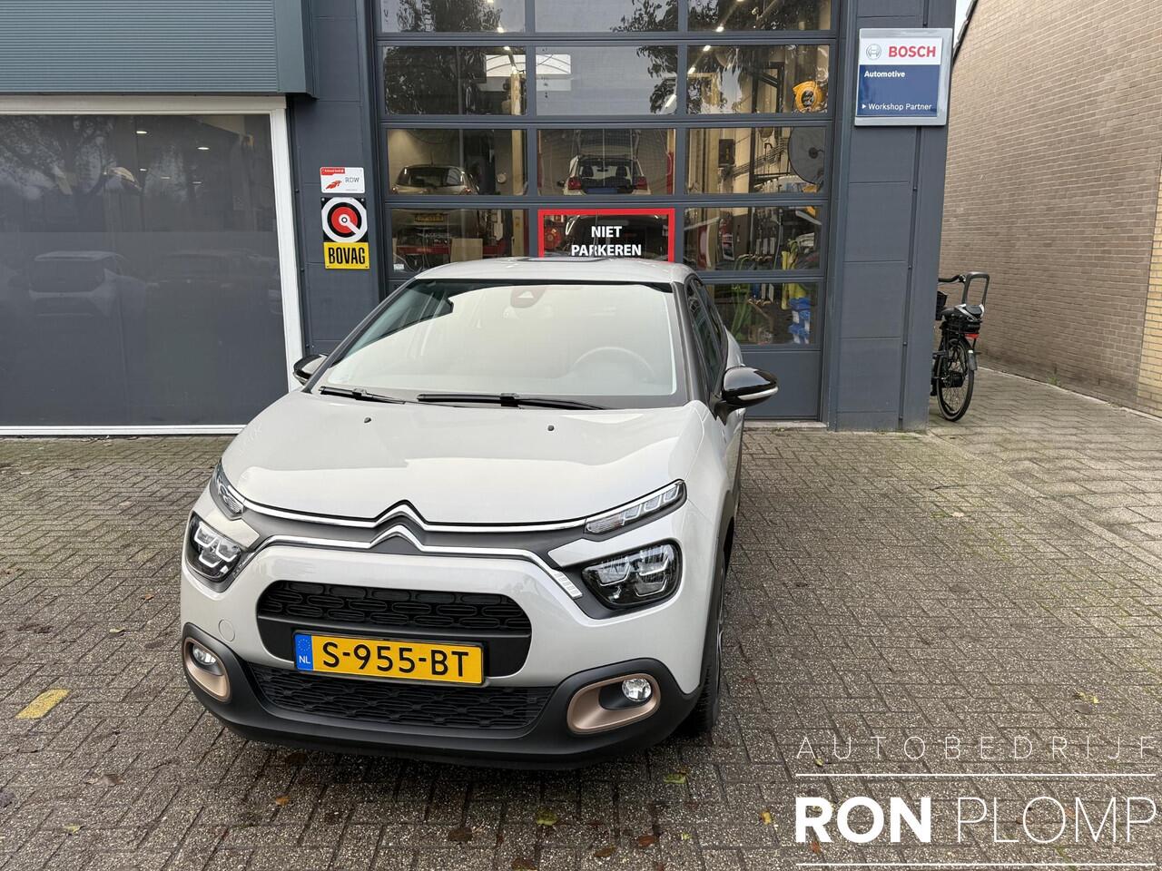 Citroen C3 1.2 PureTech C-Series / Airco clima/ Navigatie/ Cruise/ Apple carplay/ LED
