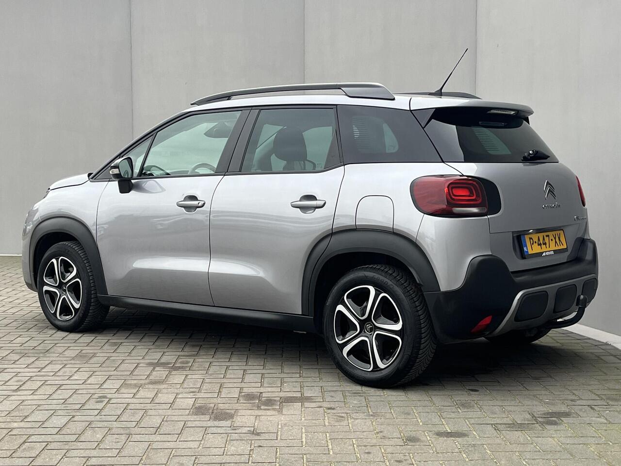 Citroen C3 Aircross 1.2 PureTech Feel / Trekhaak (Trekgewicht 840kg) / Navigatie full map / Apple Carplay & Android Auto / Cruise- en Climate Control / DAB Radio