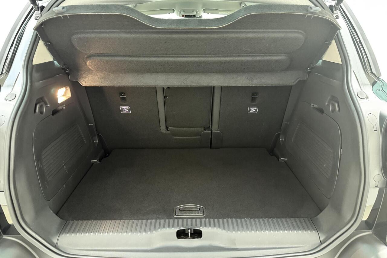 Citroen C3 Aircross 1.2 PureTech Shine Pack Business 130 PK | Automaat | Lederen bekleding | Stoelverwarming | Trekhaak | Camera | Navigatie | Mirror Screen | 1e eigenaar