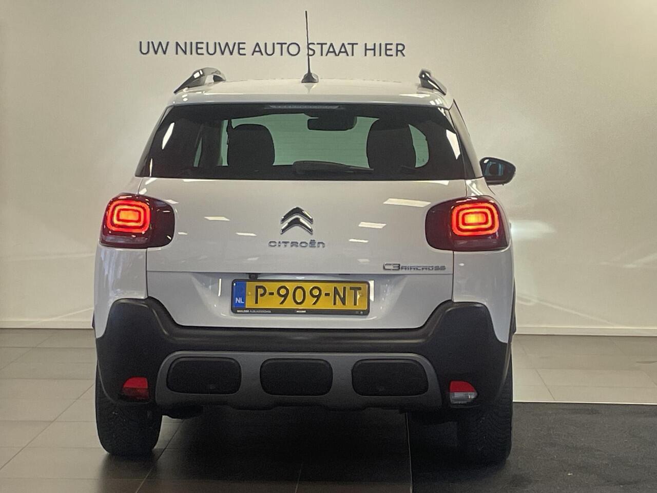 Citroen C3 Aircross C-Series 1.2 Turbo 110pk | CAMERA | NAVI | STOELVERW. | CLIMA | CRUISE CONTROL | DAB+ | ALL-SEASONBANDEN | 16" LM-VELGEN 'BLACK' |