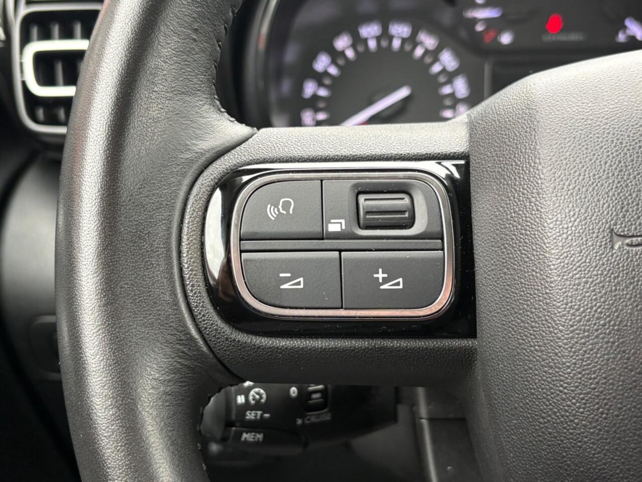 Citroen C3 1.2 PURETECH 110PK FEEL-PACK+ FACELIFT LED CARPLAY-NAVI AIRCO PDC ELEC-PAKKET