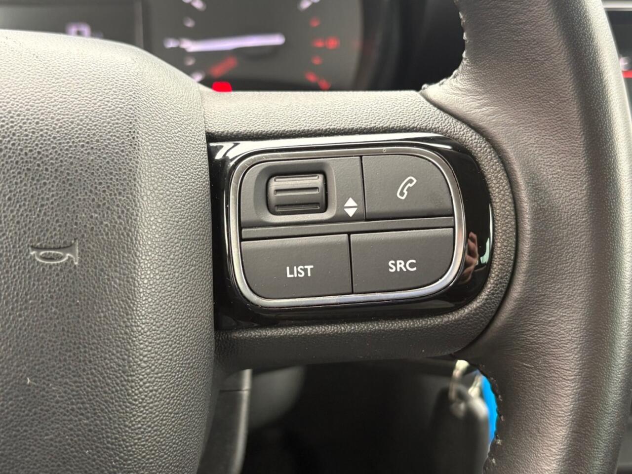 Citroen C3 1.2 PURETECH 110PK FEEL-PACK+ FACELIFT LED CARPLAY-NAVI AIRCO PDC ELEC-PAKKET