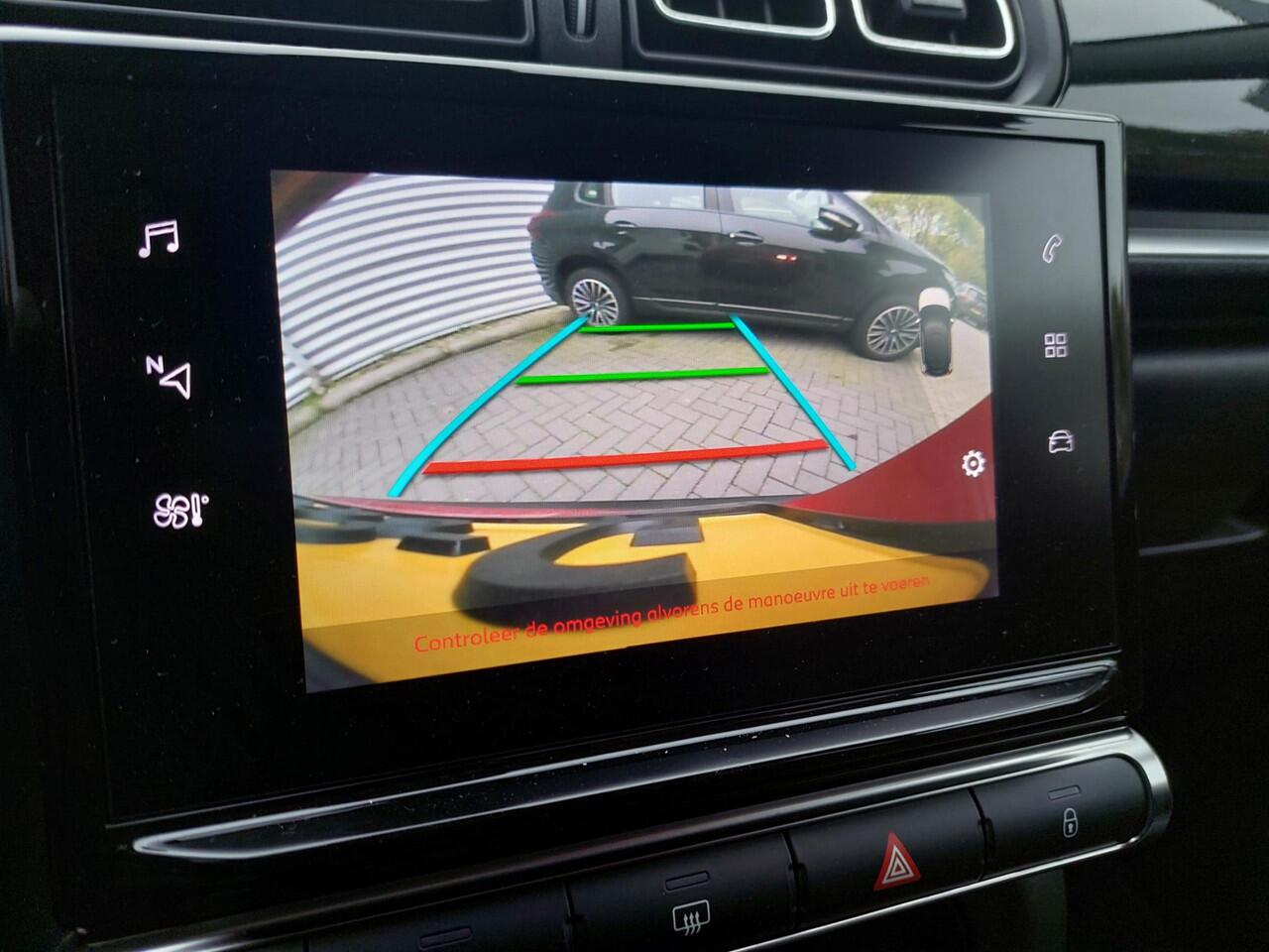 Citroen C3 1.2 Shine 110 Automaat Clima/Cam/Nav/LMV