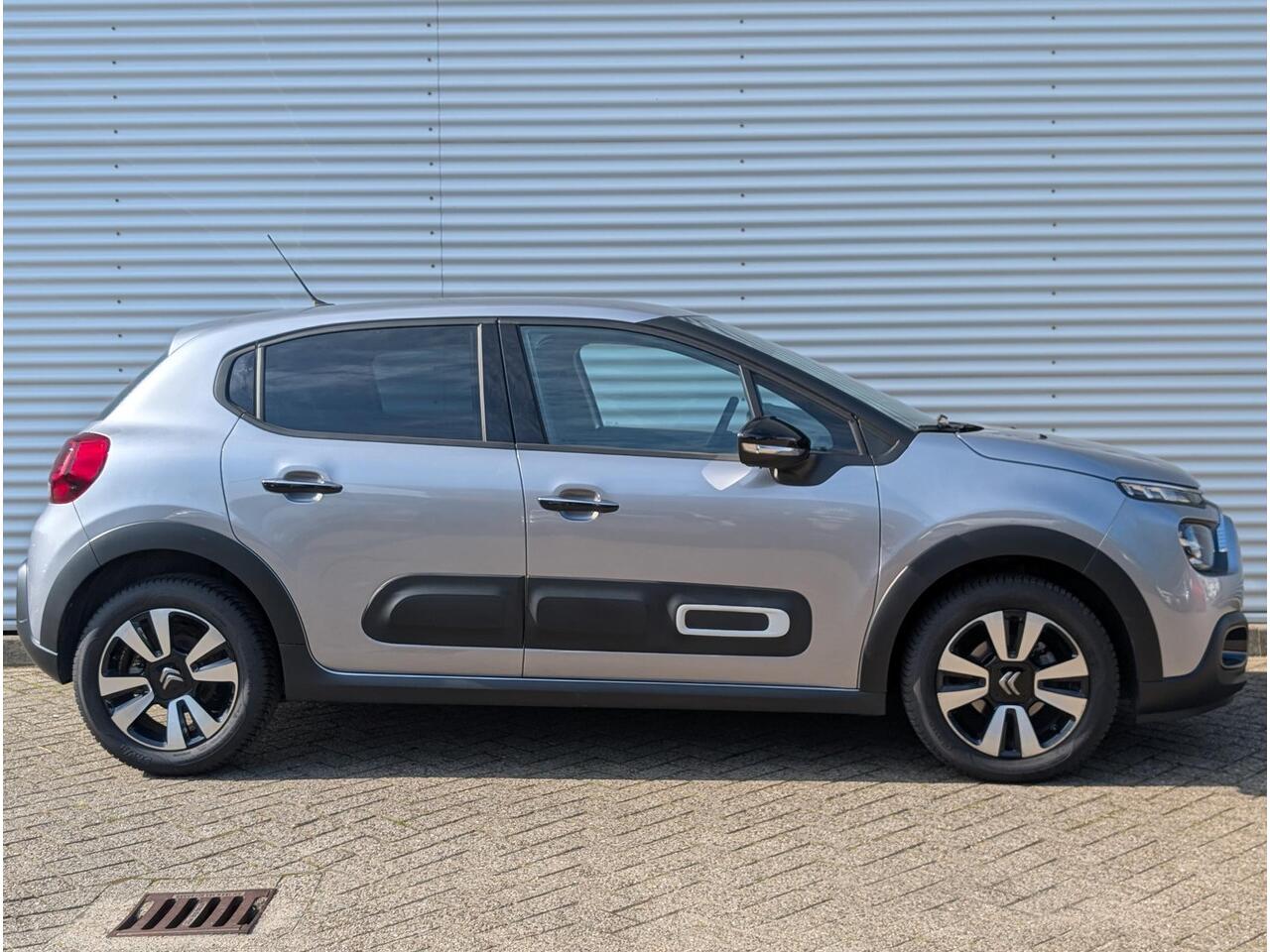 Citroen C3 Max 1.2 Turbo 110pk | CAMERA | NAVI | KEYLESS ENTRY | LM-VELGEN | CLIMA | APPLE CARPLAY / ANDROID AUTO | DAB+ |