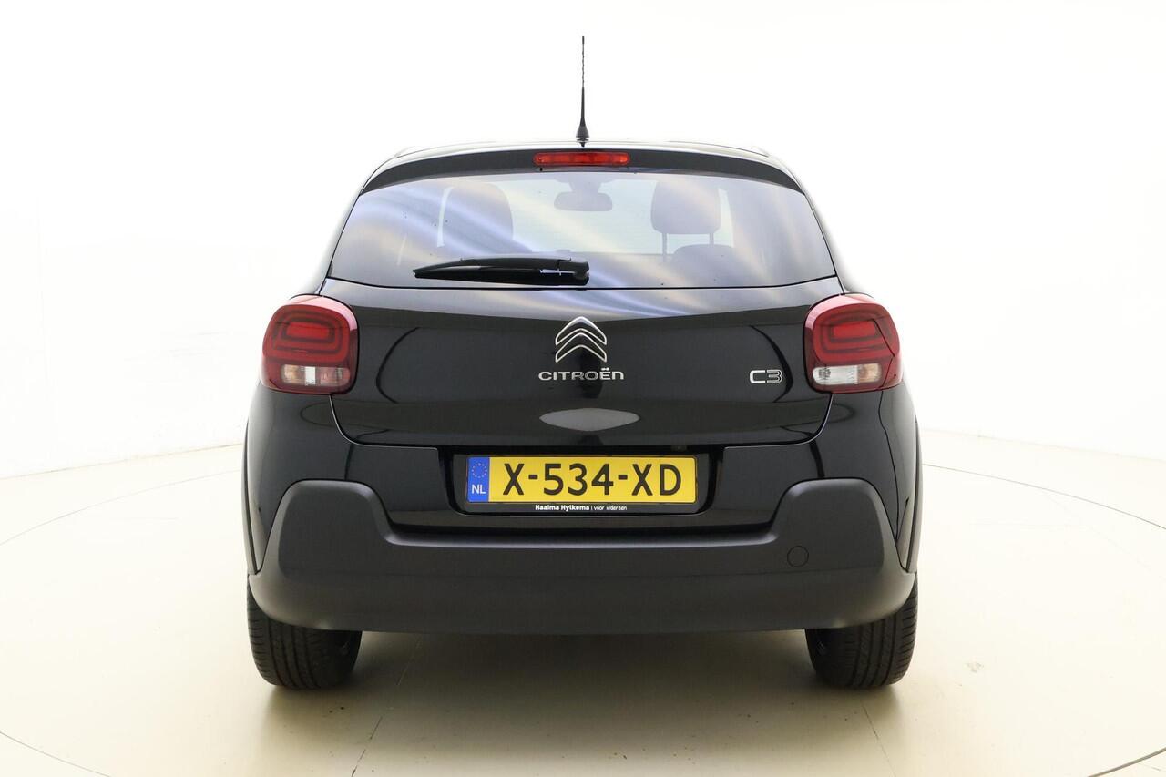 Citroen C3 1.2 PureTech Max | Navigatie | Climate control | Camera | Stoelverwarming | Lichtmetalen velgen | DAB Radio | Cruise control | Getint glas