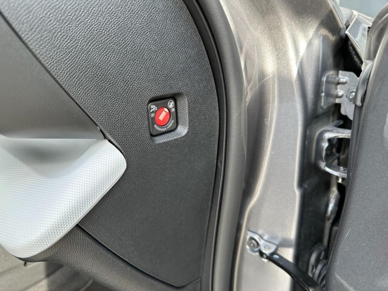 Citroen C3 1.2 Turbo You nieuw model !! Airco 101 PK