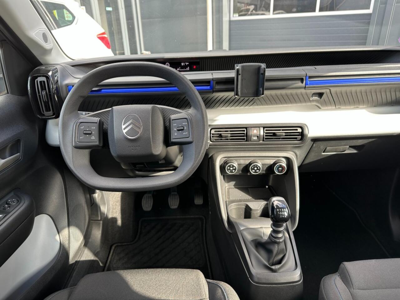 Citroen C3 1.2 Turbo You nieuw model !! Airco 101 PK