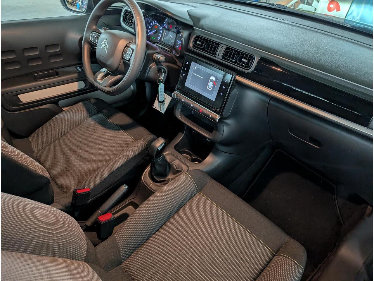 Citroen C3 Plus 1.2 83pk | NAVI | PARKEERHULP | CLIMA | APPLE CARPLAY / ANDROID AUTO | DAB+ | CRUISE CONTROL |