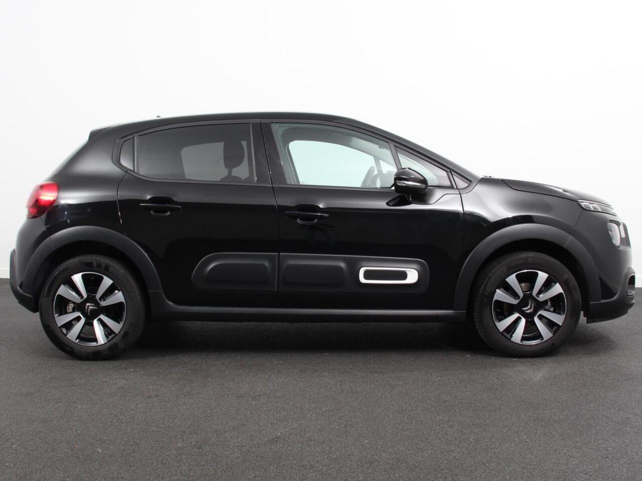 Citroen C3 1.2 PureTech Max Automaat Airco Navigatie d.m.v.Apple carplay / Android Auto Parksensoren Lichtmetalen Velgen