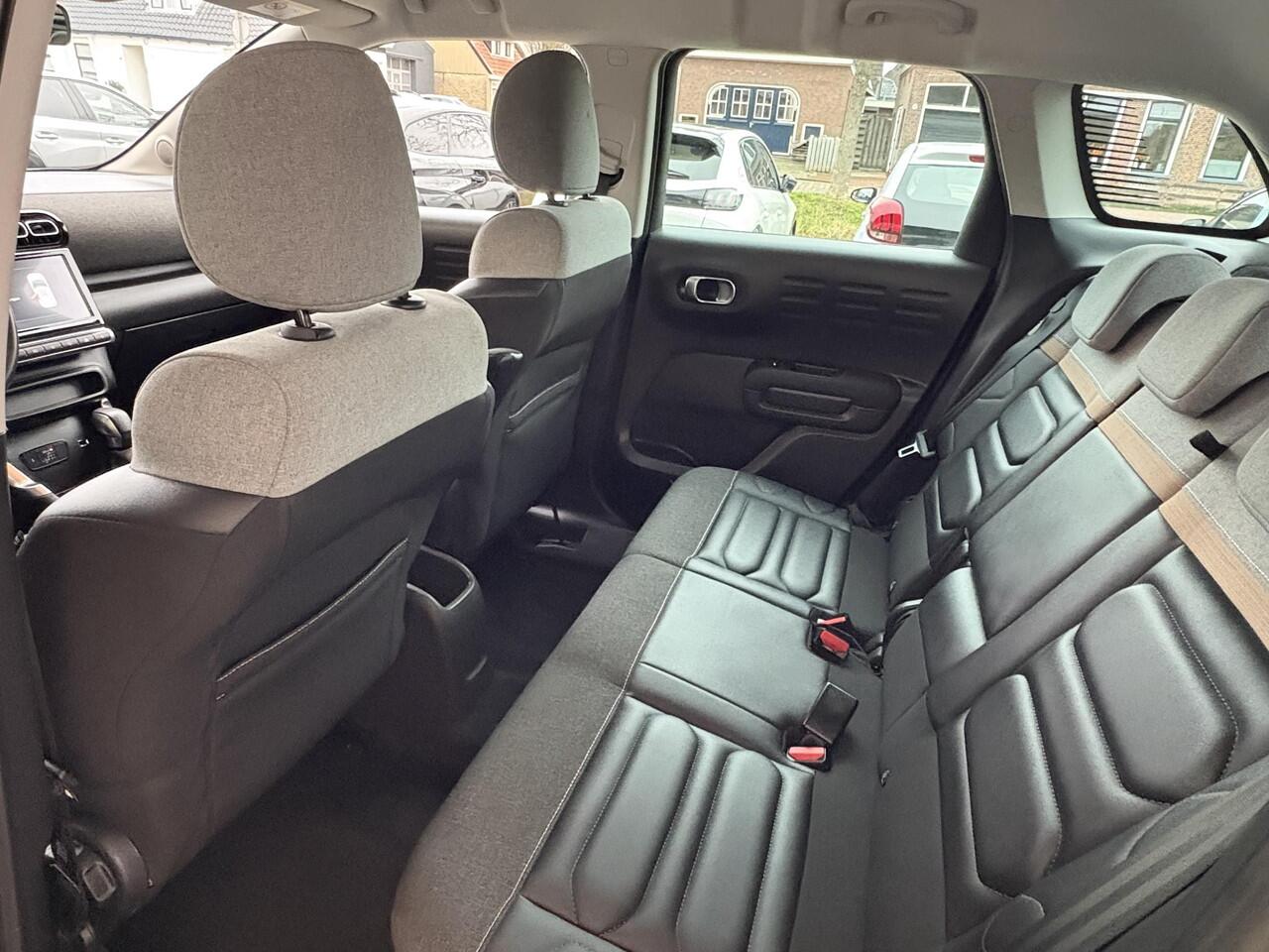 Citroen C3 Aircross Origin 1.2T Automaat Max | Comfortstoelen | Parkeersensoren | Navigatie | Climate Control | Dakrails