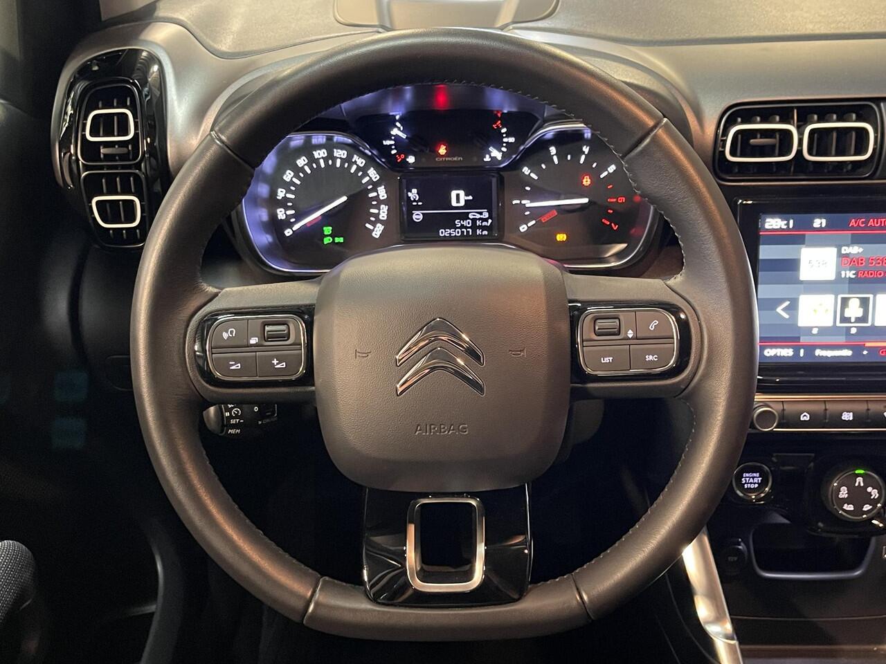 Citroen C3 Aircross 1.2 PureTech Plus 16"/Head-up/Keyless/Navigatie/Grip Control/Climate/Cruise/Apple Carplay & Android Auto