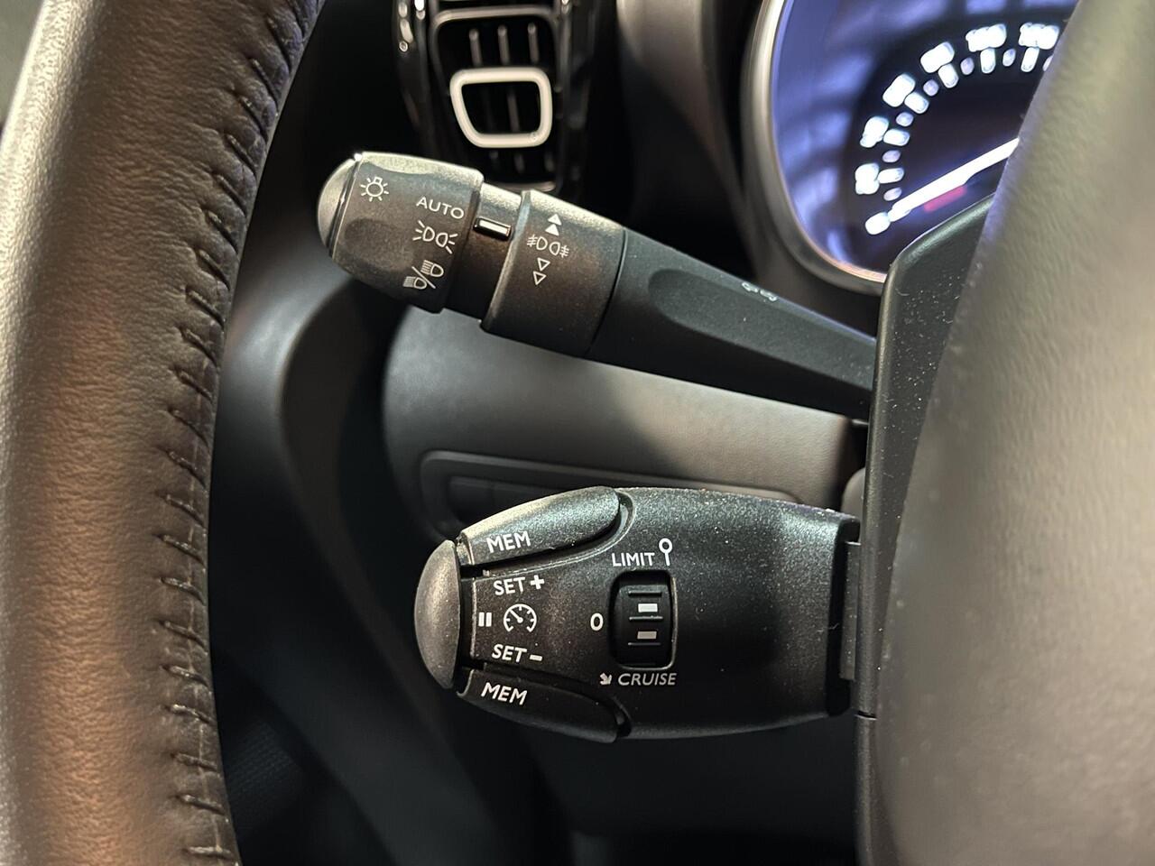 Citroen C3 Aircross 1.2 PureTech Plus 16"/Head-up/Keyless/Navigatie/Camera/Grip Control/Climate/Cruise/Apple Carplay & Android Auto