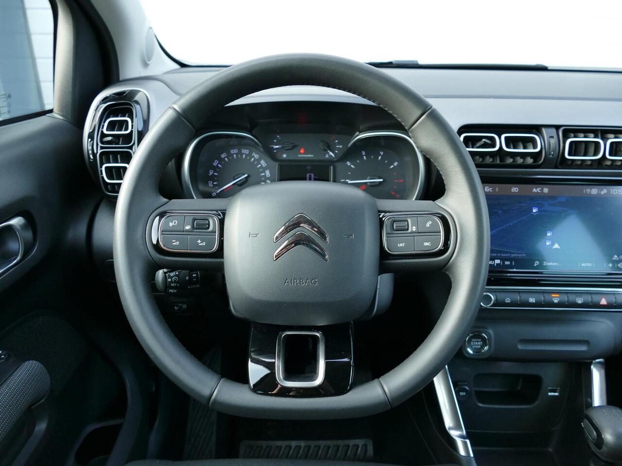 Citroen C3 Aircross 1.2T 110pk MAX | Climate Control | Cruise Control | Navigatie | Achteruitrij Camera | Parkeer Sensoren Voor & Achter |