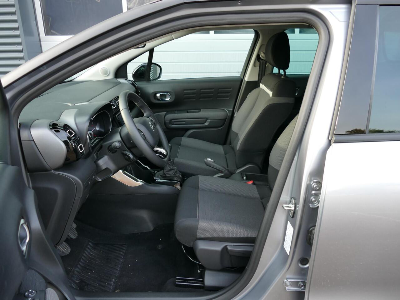 Citroen C3 Aircross 1.2T 110pk MAX | Climate Control | Cruise Control | Navigatie | Achteruitrij Camera | Parkeer Sensoren Voor & Achter |