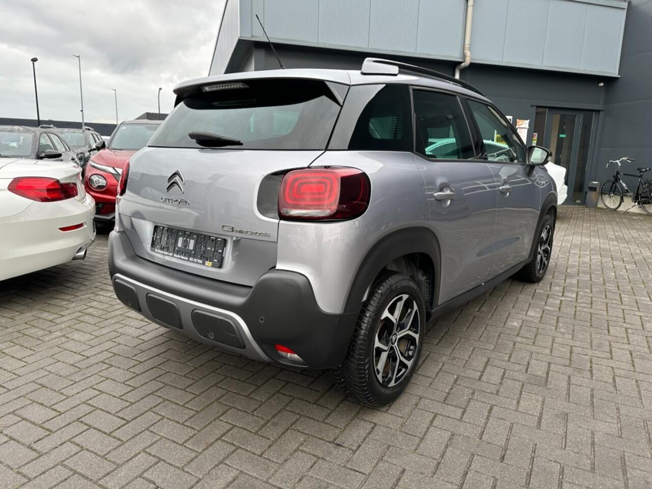 Citroen C3 1.2 PureTech Plus Navigatie Clima.