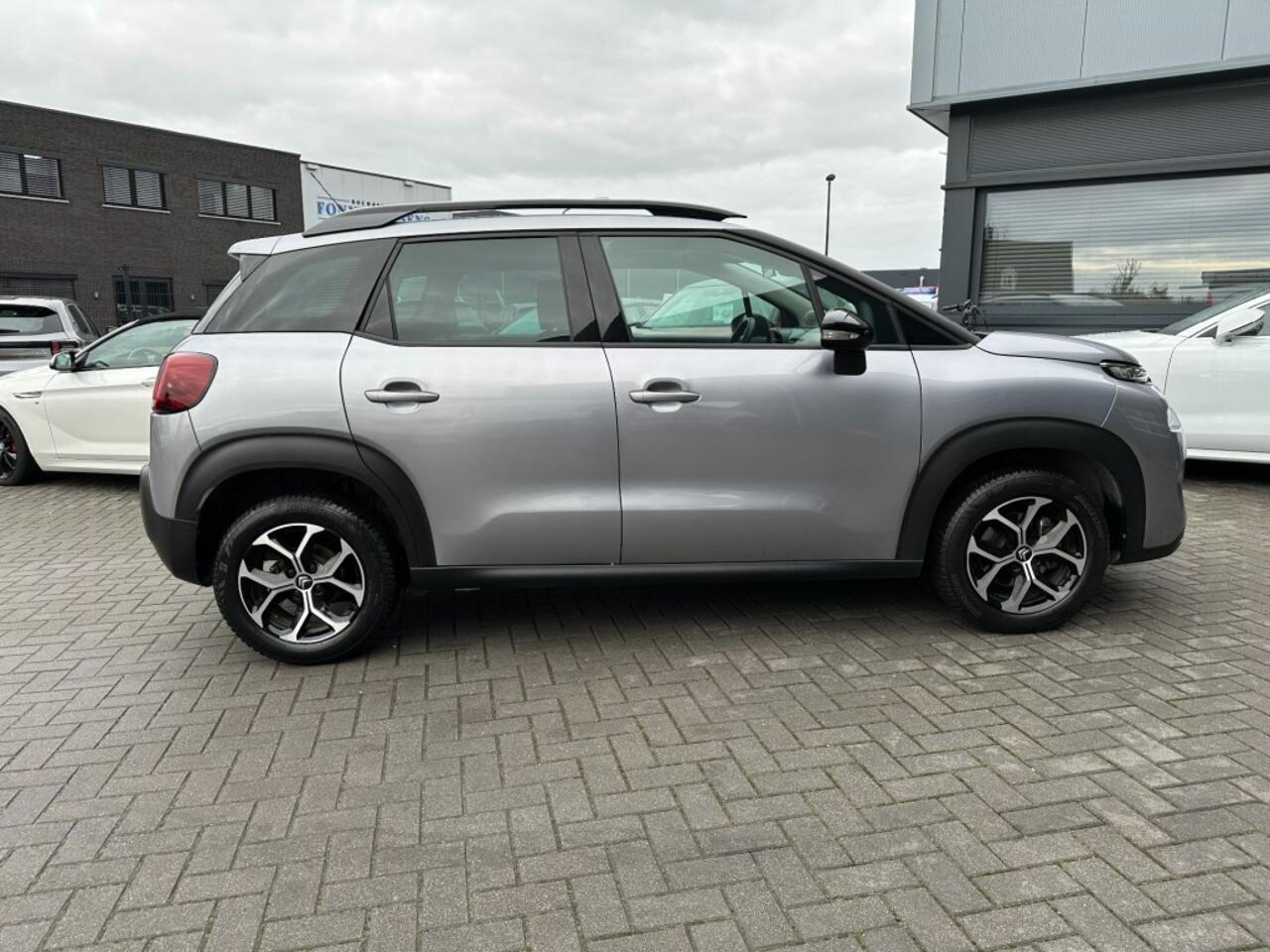 Citroen C3 1.2 PureTech Plus Navigatie Clima.