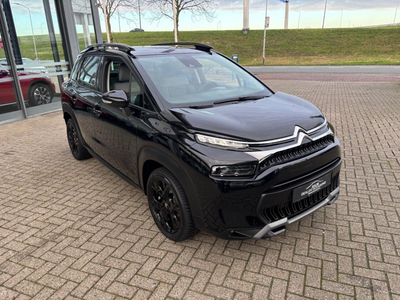 Citroen C3 1.2 PT SenS SHINE AUTOMAAT NAVI PDC CRUISECONTROL.