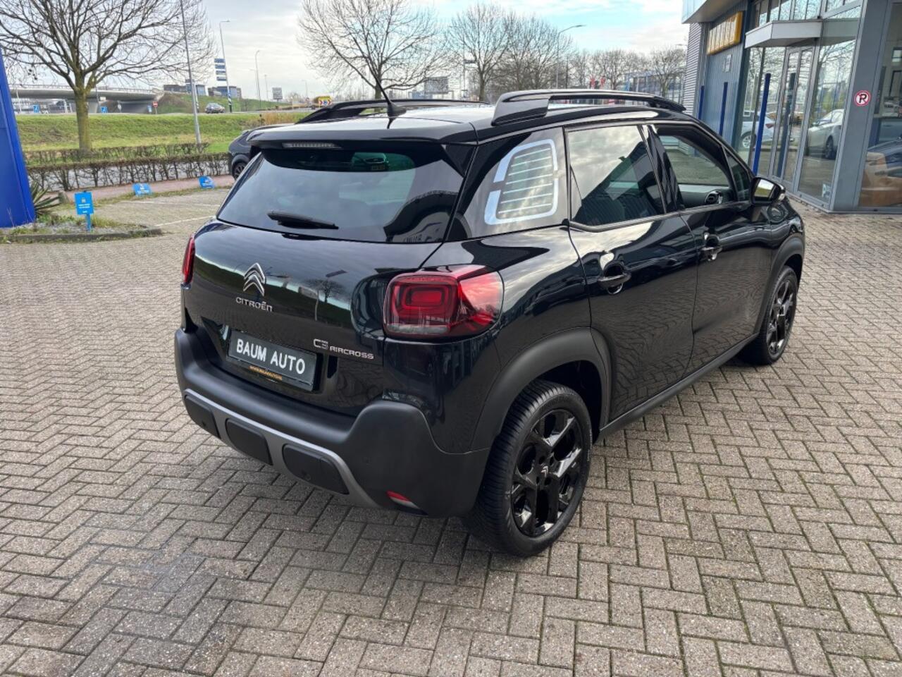 Citroen C3 1.2 PT SenS SHINE AUTOMAAT NAVI PDC CRUISECONTROL.