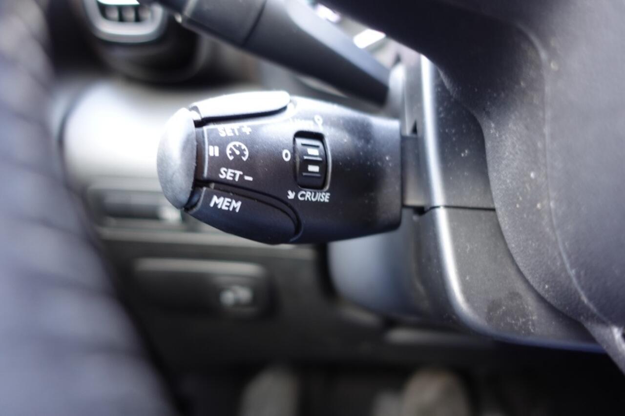 Citroen C3 1.2 110 pk PT SenS AUTOMAAT