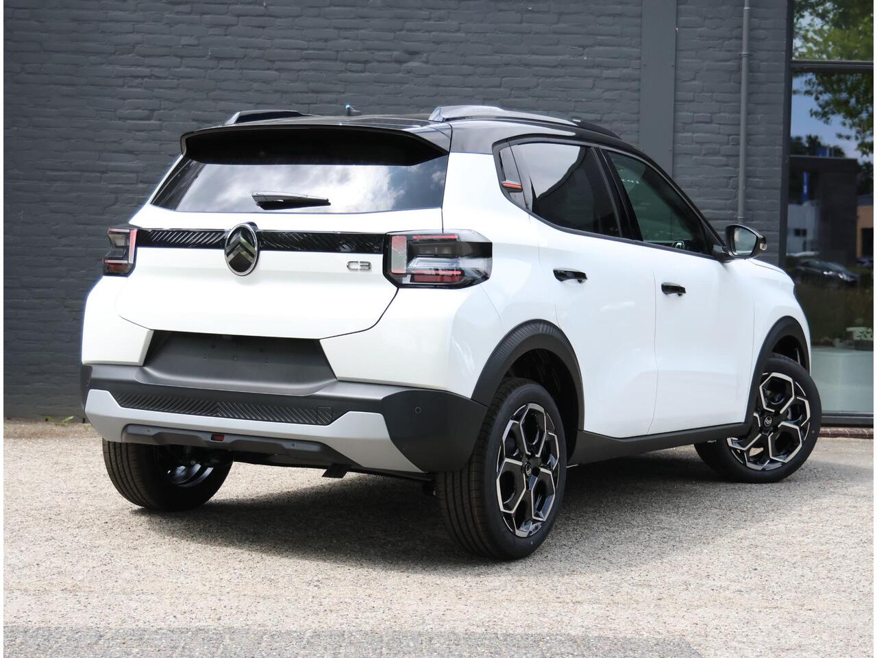 Citroen C3 1.2 Turbo 100pk Max | Camera | Navigatie | AppleCarPlay/AndroidAuto | Climate Control | Cruise Control | FULL LED | Two-Tone | Privacy Glass |