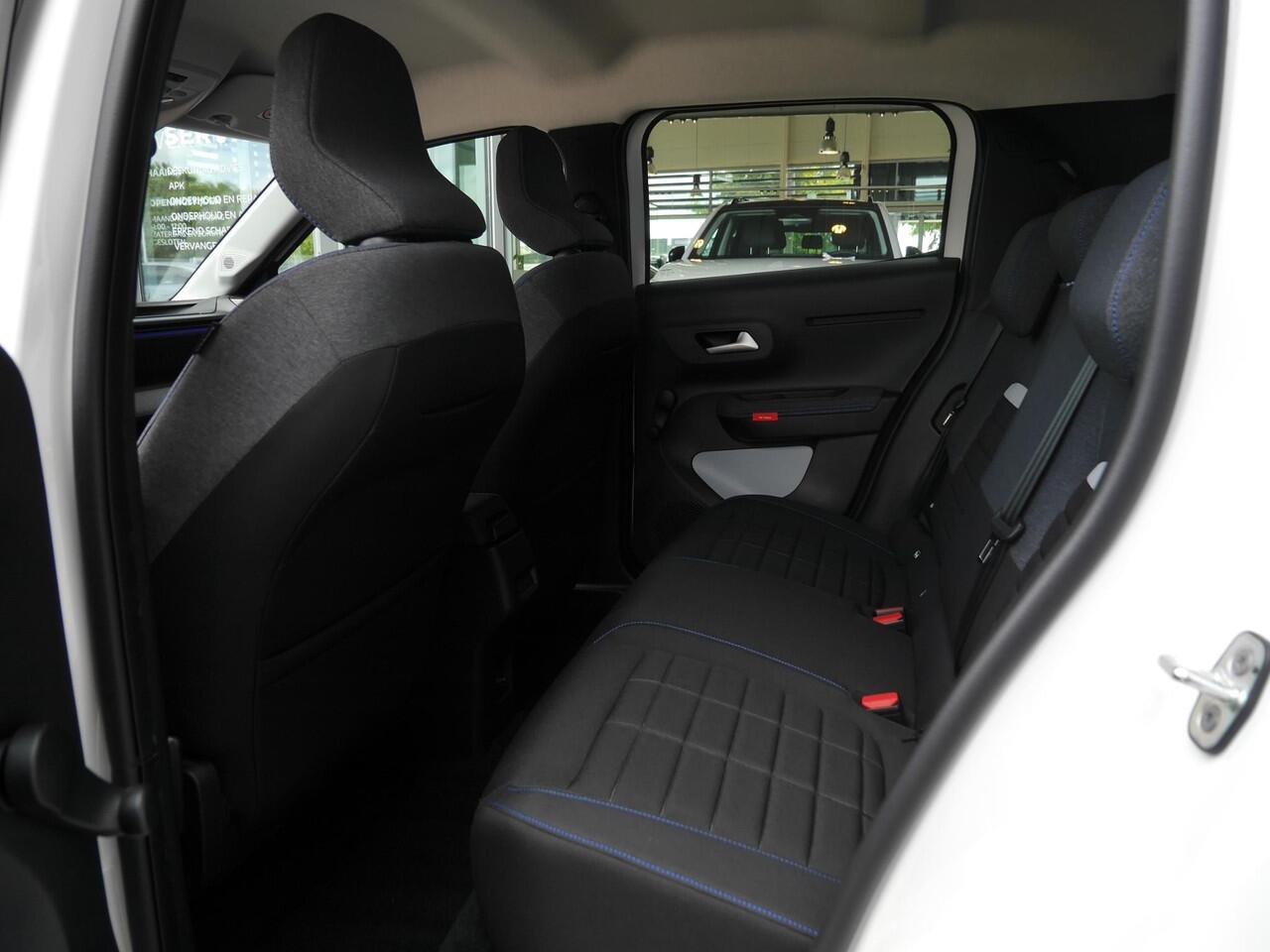 Citroen C3 Ë-C3 Plus 113pk 44 kWh | Nieuwe auto | Comfort Vering | Parkeersensoren achter | Cruise control | Airco | Led verlichting | Wltp 320km