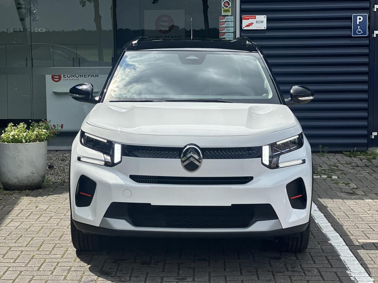 Citroen C3 1.2 Turbo 100pk Max | Comfort Stoelen | Apple Carplay/Android Auto | Parkeercamera/-sensoren | Full LED | DAB | Cruise Control | Climate Control | Draadloze telefoonlader |